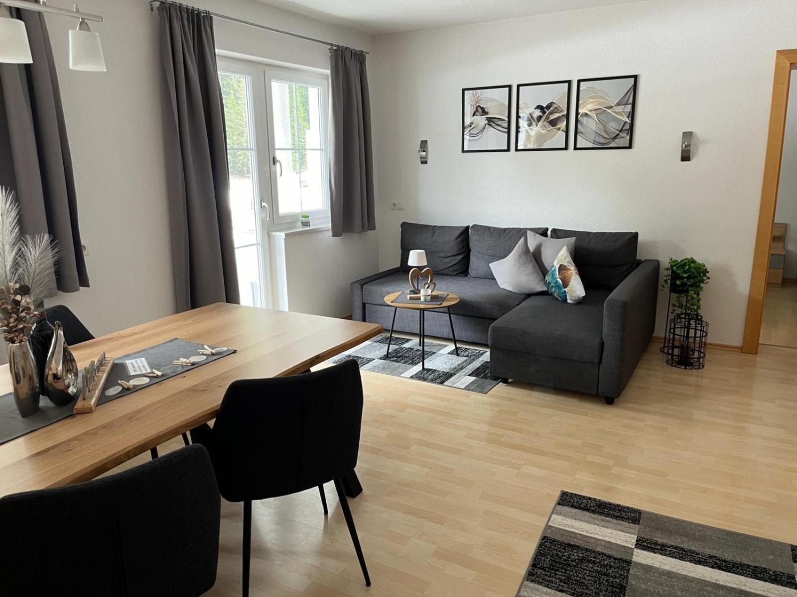 Ferienwohnung Hoellrigl Санкт-Леонгард-ім-Пітцталь Екстер'єр фото